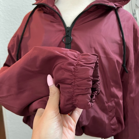 Girls Maroon Puffer Jacket Size XL - Picture 6 of 7
